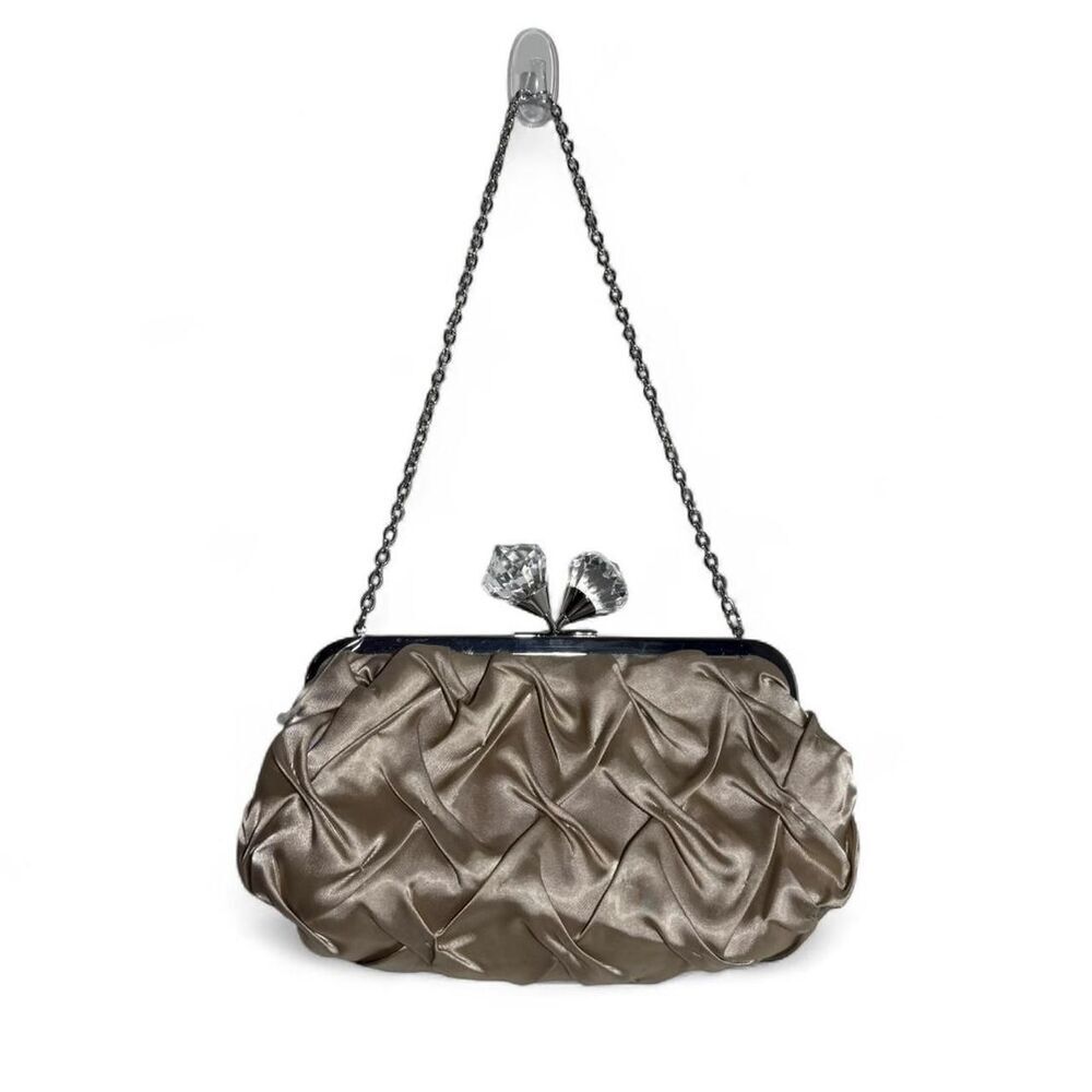 Sandra Robert’s Gold satin clutch w crystal diamond clasp LIKE NEW vintage luxe